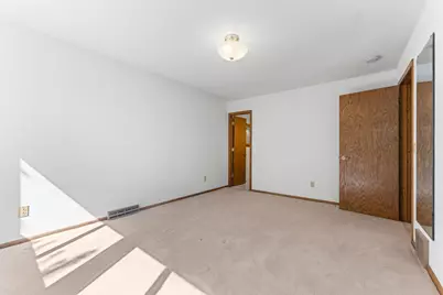 1810 Howell Street N, Falcon Heights, MN 55113 - Photo 41