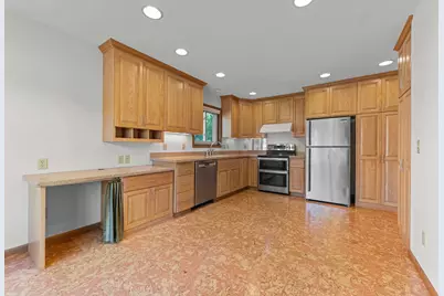 1810 Howell Street N, Falcon Heights, MN 55113 - Photo 33