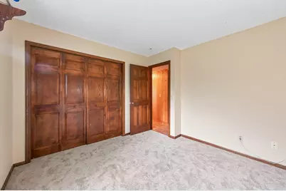 7640 Douglas Drive N, Brooklyn Park, MN 55443 - Photo 41