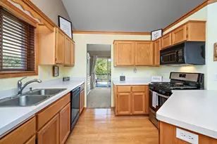 10720 57th St NE, Albertville, MN 55301 - Photo 7