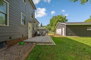 309 N 6th St, Henderson, MN 56044 - Photo 17
