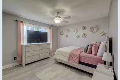 5204 Porchlight Bay, Woodbury, MN 55129 - Photo 29