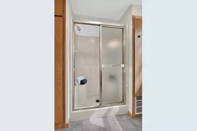 1100 Montana Avenue W, Saint Paul, MN 55108 - Photo 23