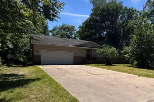 8781 Dorothy Ave, Brainerd, MN 56401 - Photo 1