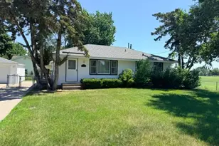 12061 Crooked Lake Blvd NW, Coon Rapids, MN 55433 - Photo 3