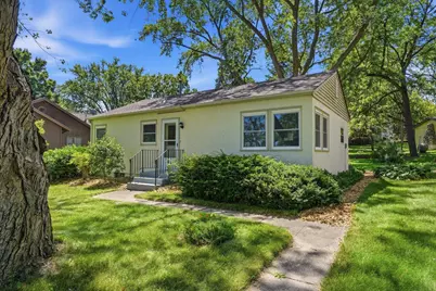320 Kingsley Street S, Winsted, MN 55395 - Photo 1