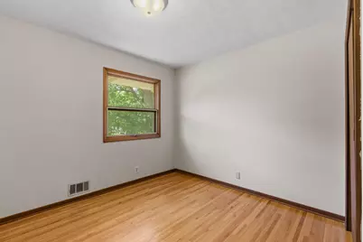1870 7th Street NW, New Brighton, MN 55112 - Photo 27
