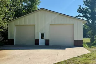 38252 Cloverdale Rd, Hinckley, MN 55037 - Photo 15
