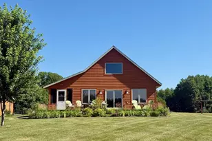 38252 Cloverdale Rd, Hinckley, MN 55037 - Photo 3