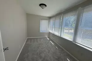989 Marion St, Saint Paul, MN 55117 - Photo 7