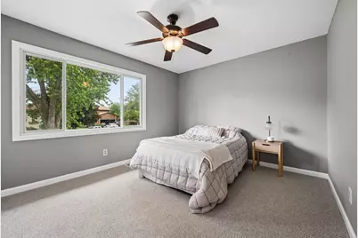 1613 Lyn Curve Avenue N, Minneapolis, MN 55411 - Photo 15