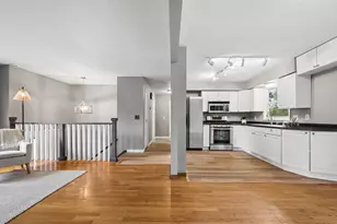 1613 Lyn-Curve Ave N, Minneapolis, MN 55411 - Photo 11