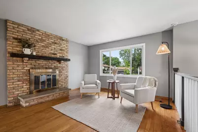 1613 Lyn Curve Avenue N, Minneapolis, MN 55411 - Photo 9