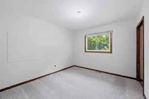 14308 Wedgeway Ct, Eden Prairie, MN 55346 - Photo 11