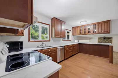 14308 Wedgeway Court, Eden Prairie, MN 55346 - Photo 5