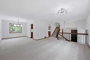 14308 Wedgeway Ct, Eden Prairie, MN 55346 - Photo 3