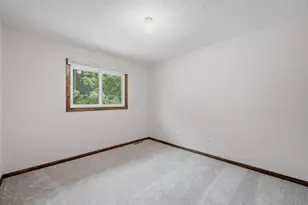 14308 Wedgeway Ct, Eden Prairie, MN 55346 - Photo 13