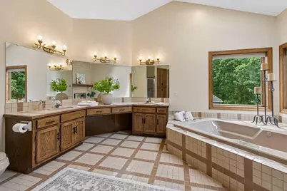 13673 Duluth Drive, Apple Valley, MN 55124 - Photo 35
