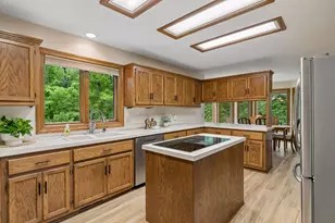13673 Duluth Dr, Apple Valley, MN 55124 - Photo 17