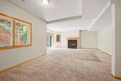 3850 Jamestown Curve, Woodbury, MN 55129 - Photo 29