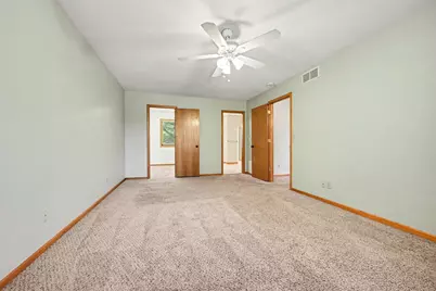 3850 Jamestown Curve, Woodbury, MN 55129 - Photo 17