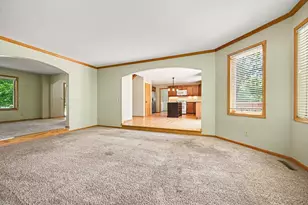 3850 Jamestown Curve, Woodbury, MN 55129 - Photo 15
