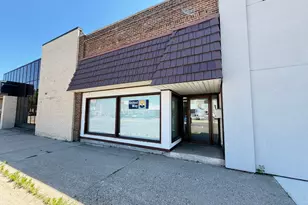 120 E Washington Ave, Fergus Falls, MN 56537 - Photo 1