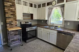 207 14th St S, Moorhead, MN 56560 - Photo 5