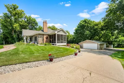 5565 Howards Point Road, Shorewood, MN 55331 - Photo 29