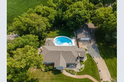 5565 Howards Point Road, Shorewood, MN 55331 - Photo 31