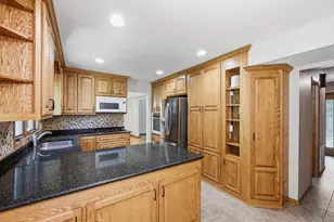11006 Radisson Dr, Burnsville, MN 55337 - Photo 23