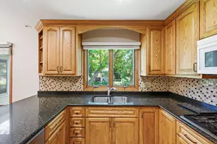 11006 Radisson Dr, Burnsville, MN 55337 - Photo 17