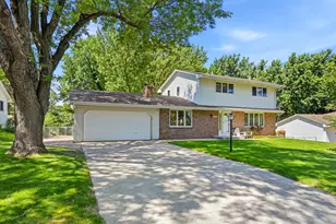 11006 Radisson Dr, Burnsville, MN 55337 - Photo 1
