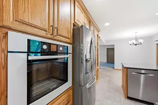 11006 Radisson Dr, Burnsville, MN 55337 - Photo 23