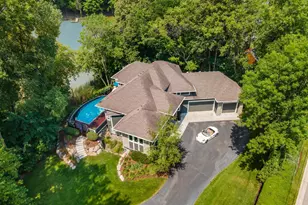 15 Queensland Ln N, Plymouth, MN 55447 - Photo 53