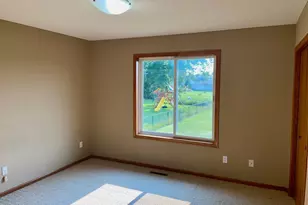1905 20th St SW, Austin, MN 55912 - Photo 13