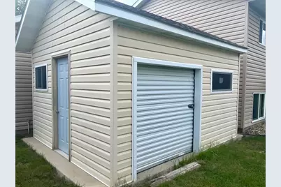 1905 20th Street SW, Austin, MN 55912 - Photo 23