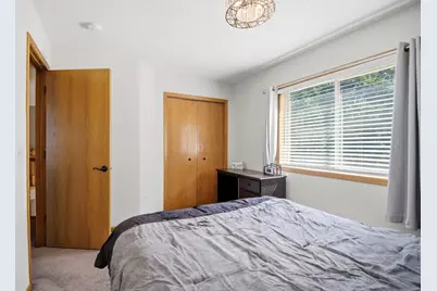2445 Birn Hill Drive, Faribault, MN 55021 - Photo 17