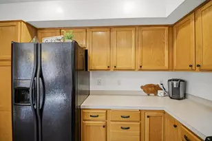 2445 Birn-Hill Dr, Faribault, MN 55021 - Photo 15