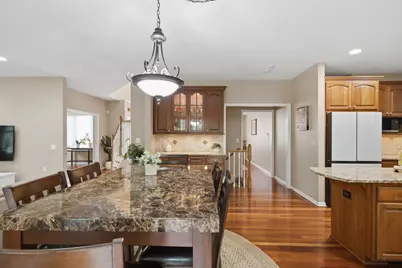 15016 Viewcrest Lane, Burnsville, MN 55306 - Photo 31