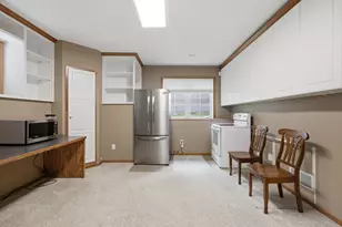 15016 Viewcrest Ln, Burnsville, MN 55306 - Photo 11
