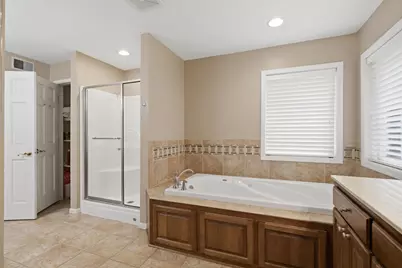 15016 Viewcrest Lane, Burnsville, MN 55306 - Photo 45