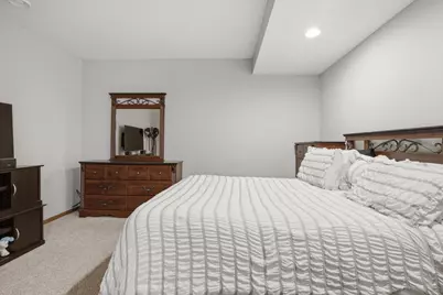 15016 Viewcrest Lane, Burnsville, MN 55306 - Photo 47