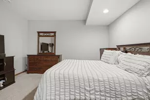 15016 Viewcrest Ln, Burnsville, MN 55306 - Photo 47