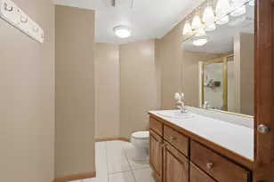 15016 Viewcrest Ln, Burnsville, MN 55306 - Photo 49