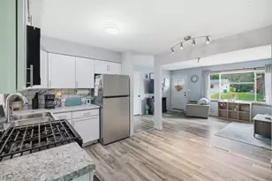 1213 3rd St NW, Waseca, MN 56093 - Photo 5