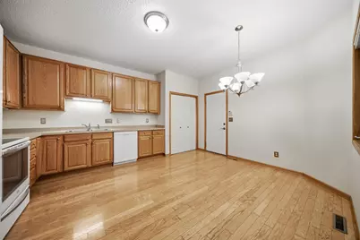 2701 Village Drive, Faribault, MN 55021 - Photo 15