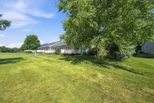 2701 Village Dr, Faribault, MN 55021 - Photo 41