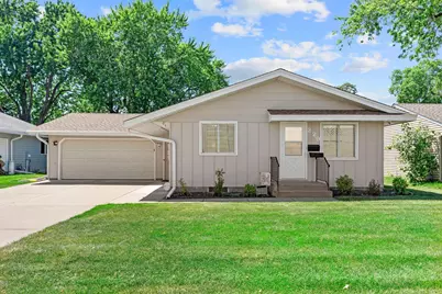 229 8th Avenue SE, Maple Grove, MN 55369 - Photo 1