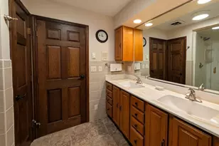 611 N 12th St, Montevideo, MN 56265 - Photo 33